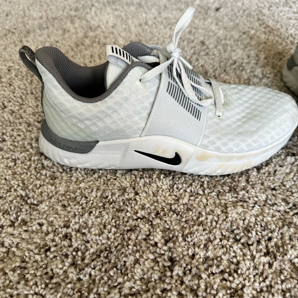 Nike Athletic Shoes size 6